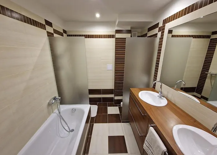 Free Parking, Old Town Cozy Near Train Stat * Pressburg